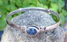 blue_sapphire_baby_bangle_September_birtshtone_1.jpg