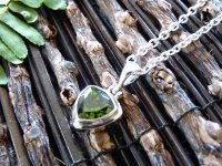 silver peridot pendant triangle shape 1 silver peridot pendant triangle shape 1